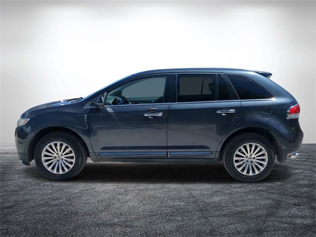 2013 Lincoln MKX Base