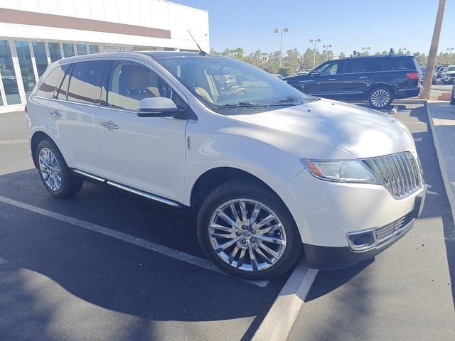 2013 Lincoln MKX Base