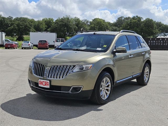 2013 Lincoln MKX Base