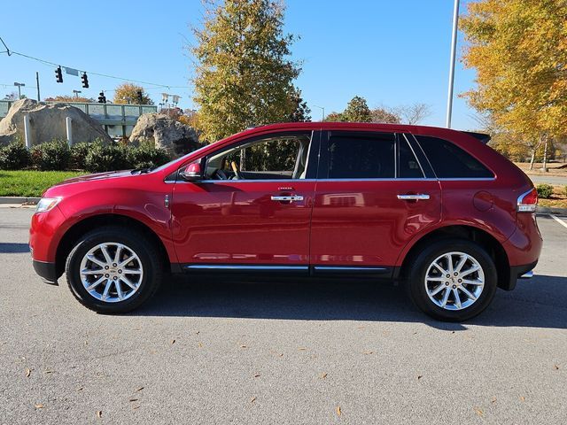 2013 Lincoln MKX Base