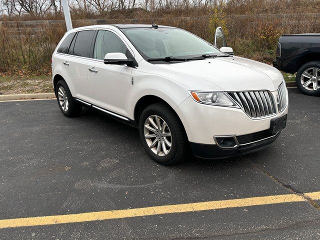 2013 Lincoln MKX Base