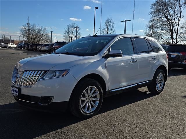 2013 Lincoln MKX Base