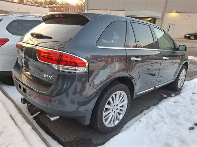 2013 Lincoln MKX Base