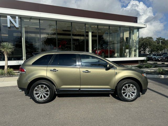 2013 Lincoln MKX Base