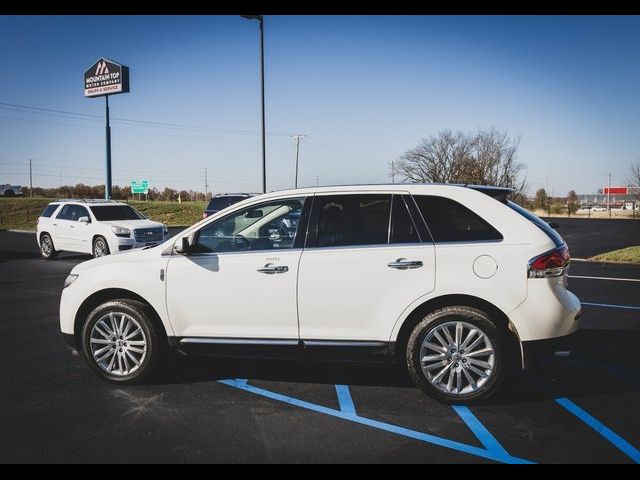 2013 Lincoln MKX Base