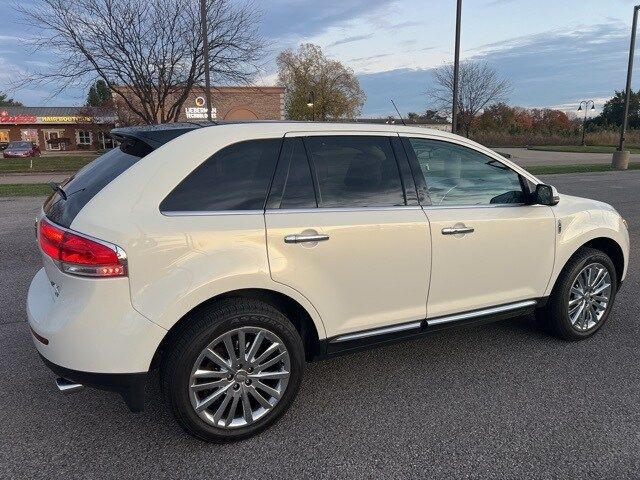 2013 Lincoln MKX Base