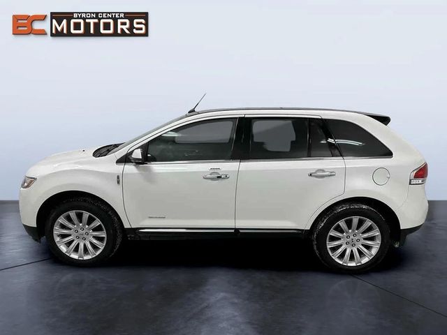 2013 Lincoln MKX Base