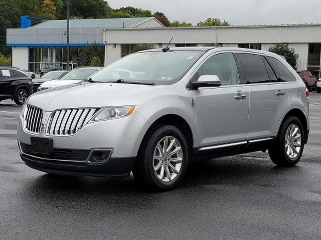 2013 Lincoln MKX Base