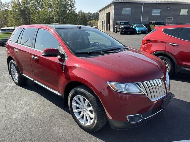 2013 Lincoln MKX Base