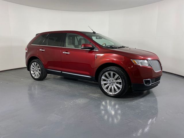 2013 Lincoln MKX Base