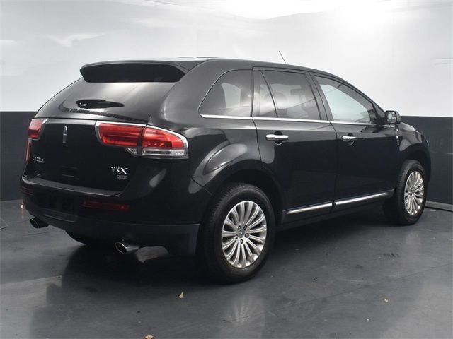 2013 Lincoln MKX Base