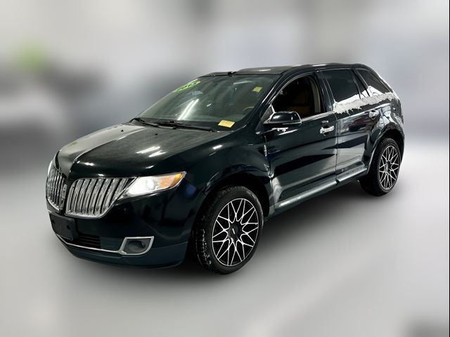 2013 Lincoln MKX Base