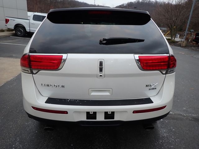 2013 Lincoln MKX Base