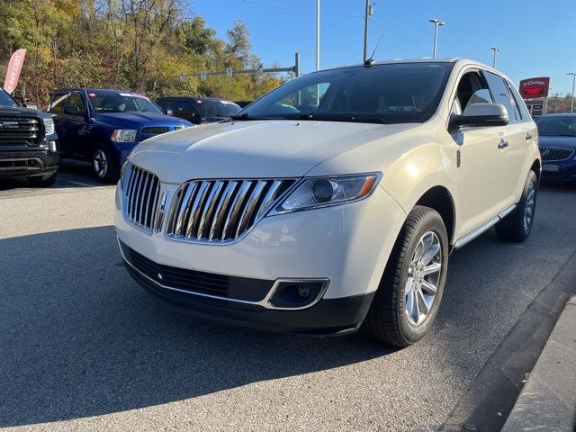 2013 Lincoln MKX Base