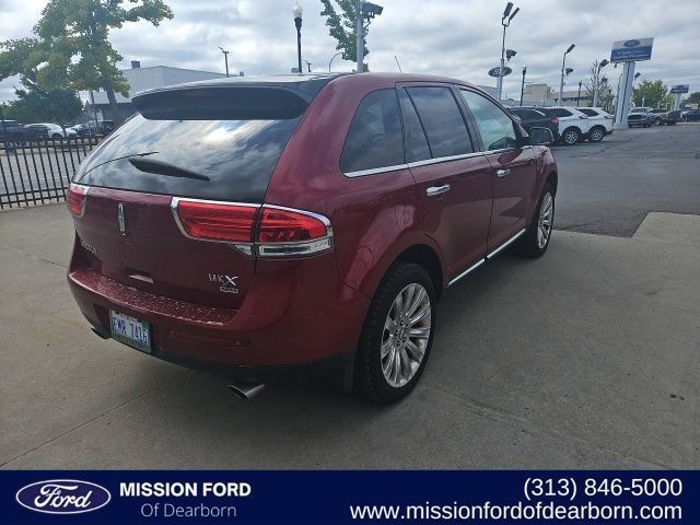 2013 Lincoln MKX Base