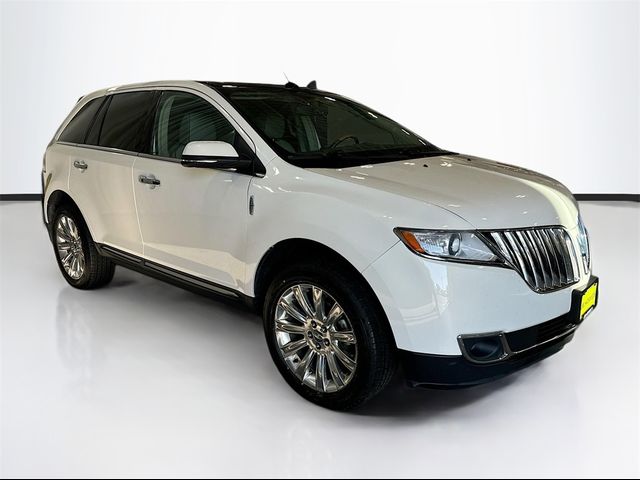 2013 Lincoln MKX Base