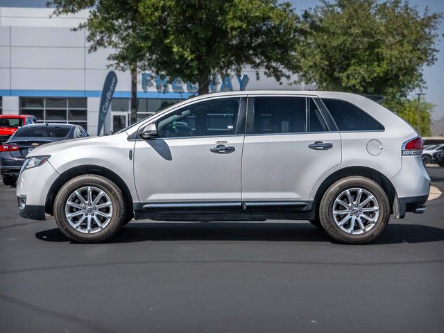 2013 Lincoln MKX Base