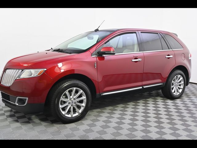 2013 Lincoln MKX Base