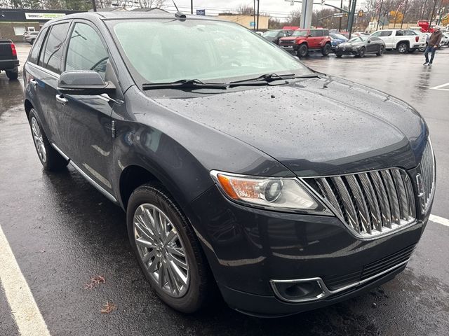 2013 Lincoln MKX Base