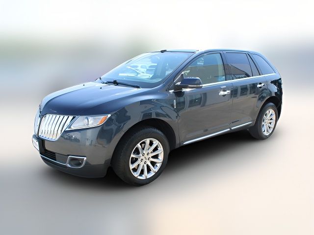 2013 Lincoln MKX Base