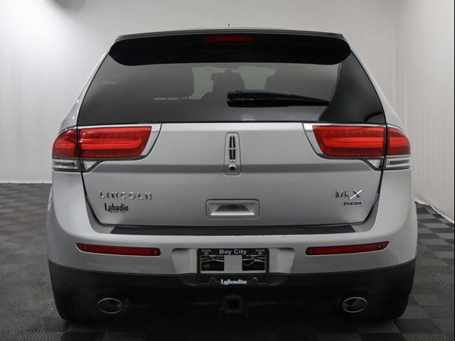 2013 Lincoln MKX Base