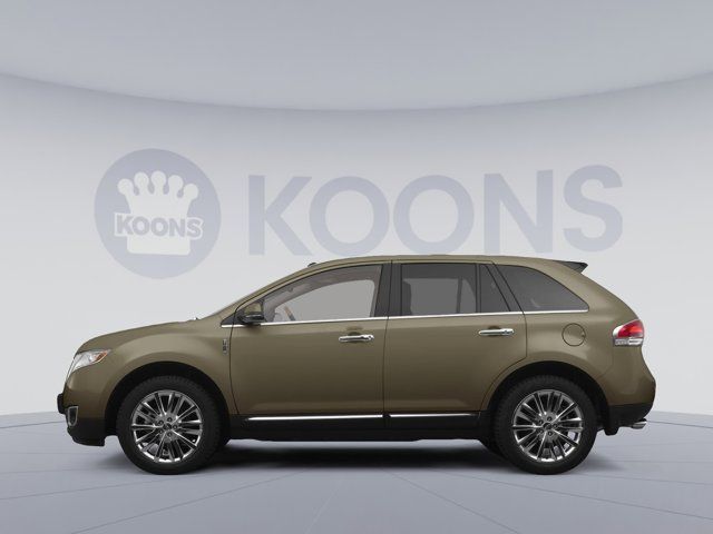 2013 Lincoln MKX Base