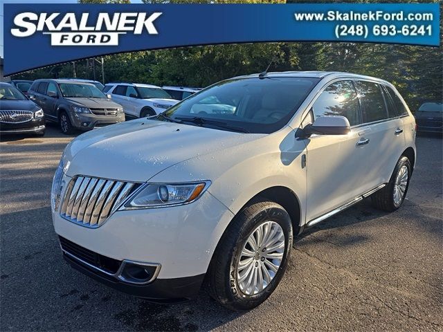 2013 Lincoln MKX Base