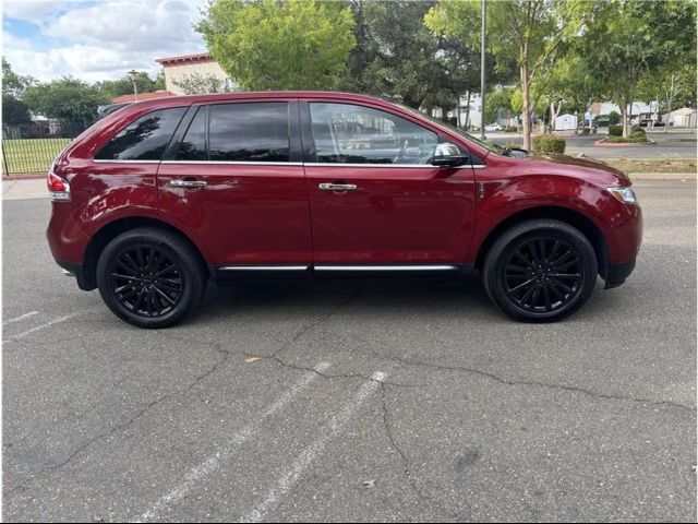 2013 Lincoln MKX Base