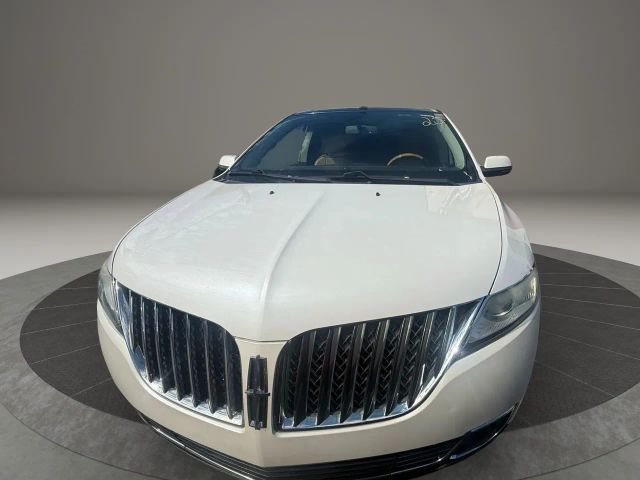 2013 Lincoln MKX Base