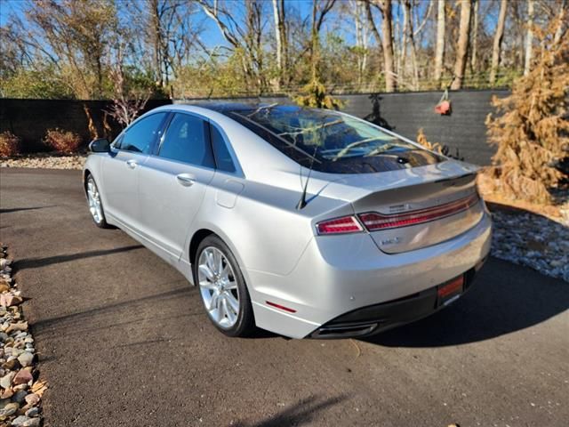 2013 Lincoln MKZ Base