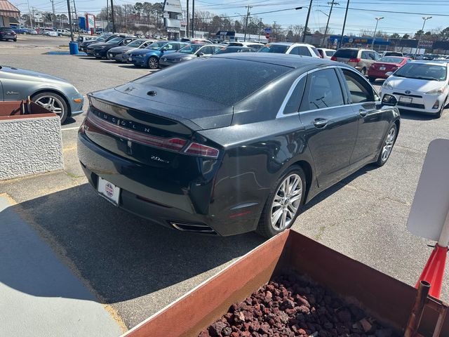 2013 Lincoln MKZ Base