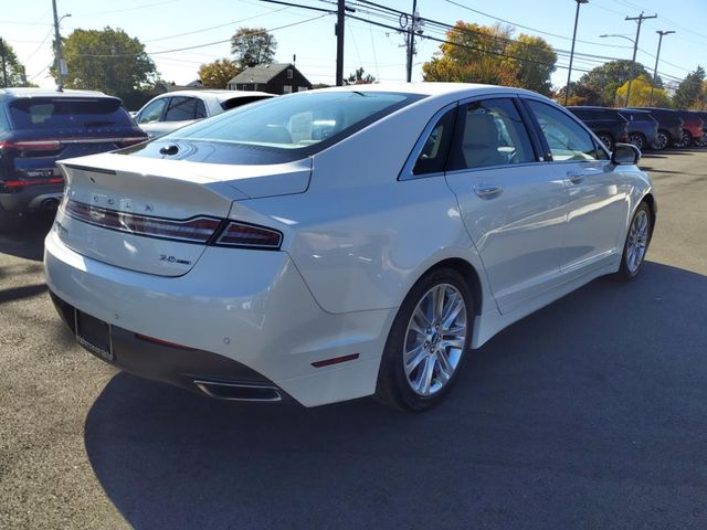 2013 Lincoln MKZ Base