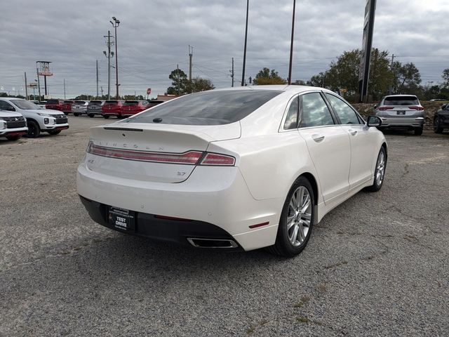 2013 Lincoln MKZ Base