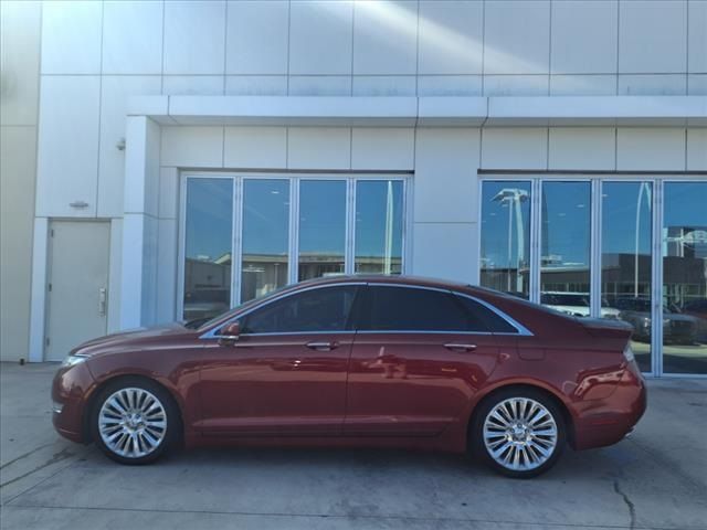 2013 Lincoln MKZ Base