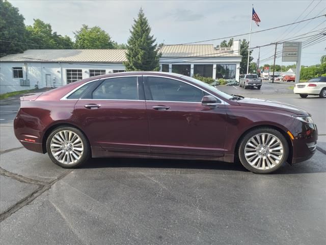 2013 Lincoln MKZ Base