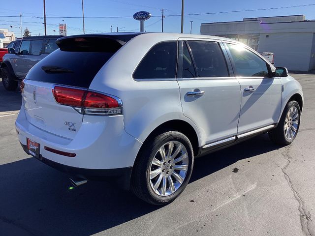 2013 Lincoln MKZ Base