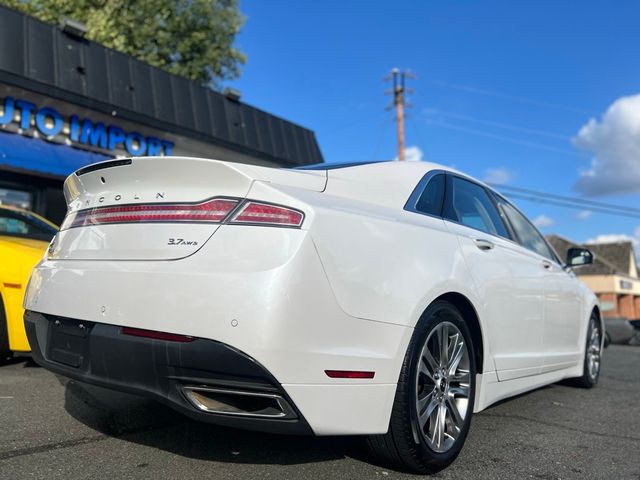 2013 Lincoln MKZ Base