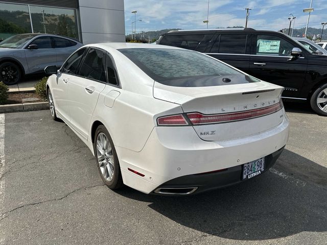 2013 Lincoln MKZ Hybrid Base