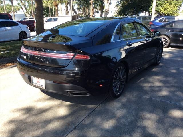 2013 Lincoln MKZ Base