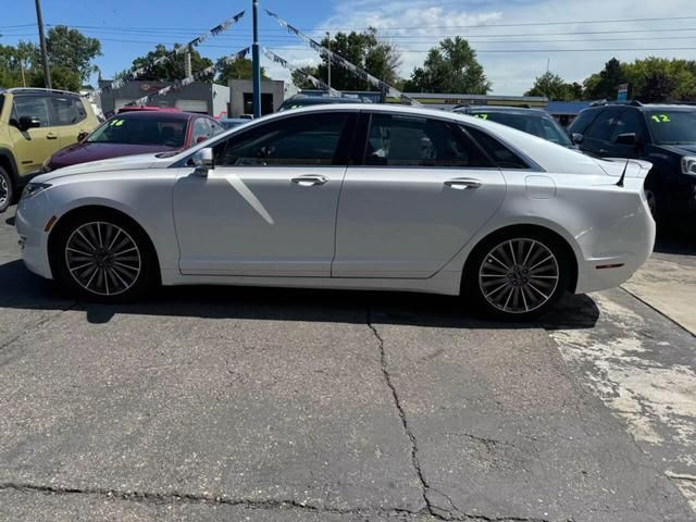 2013 Lincoln MKZ Base