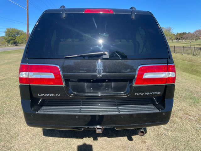 2013 Lincoln Navigator Base