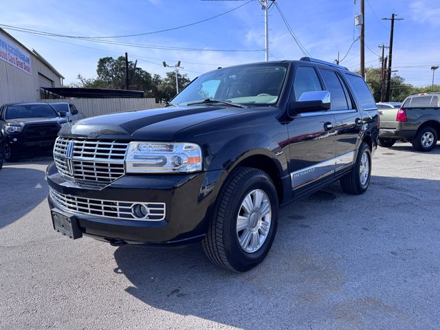 2013 Lincoln Navigator Base