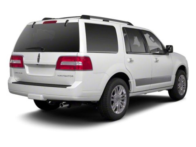 2013 Lincoln Navigator Base