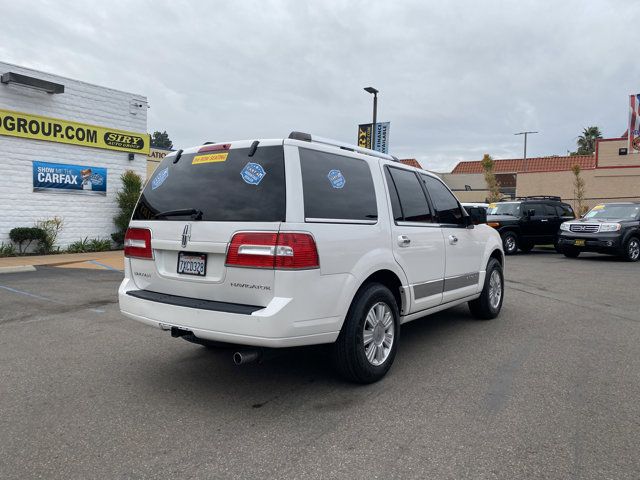 2013 Lincoln Navigator Base