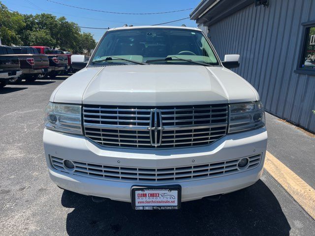 2013 Lincoln Navigator Base