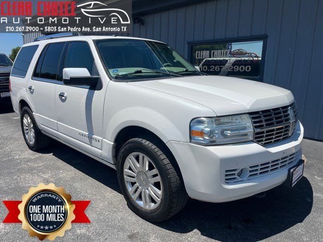 2013 Lincoln Navigator Base