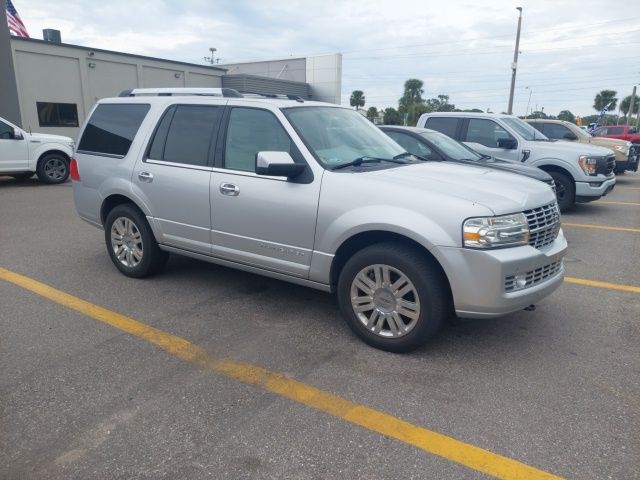 2013 Lincoln Navigator Base