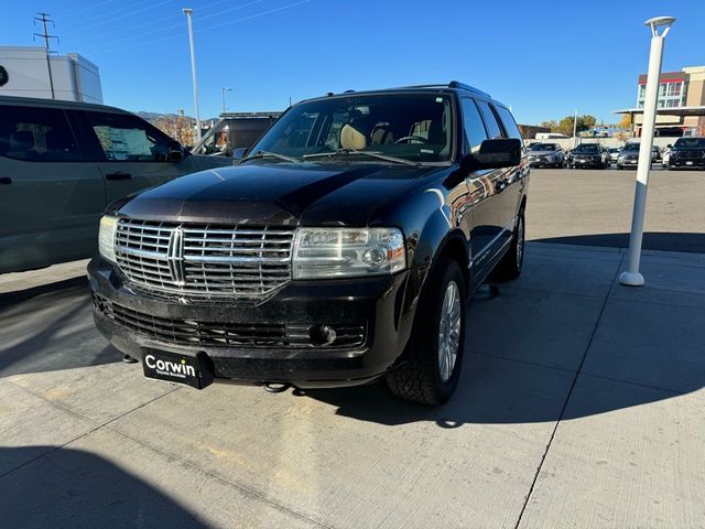 2013 Lincoln Navigator Base