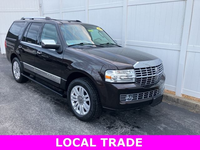 2013 Lincoln Navigator Base