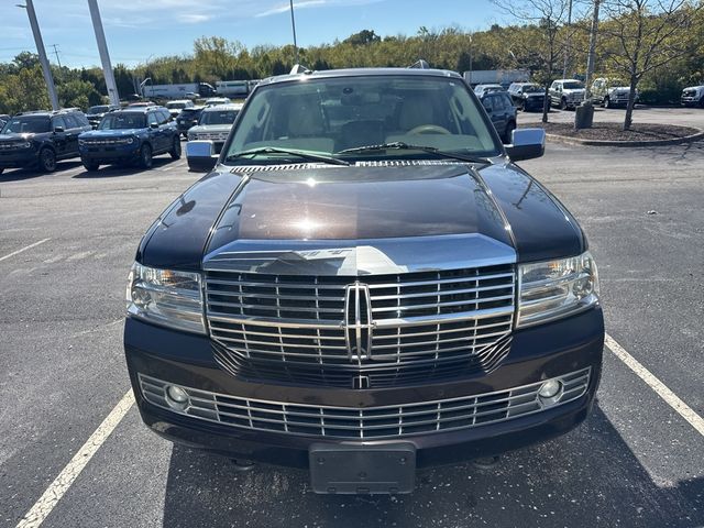 2013 Lincoln Navigator Base